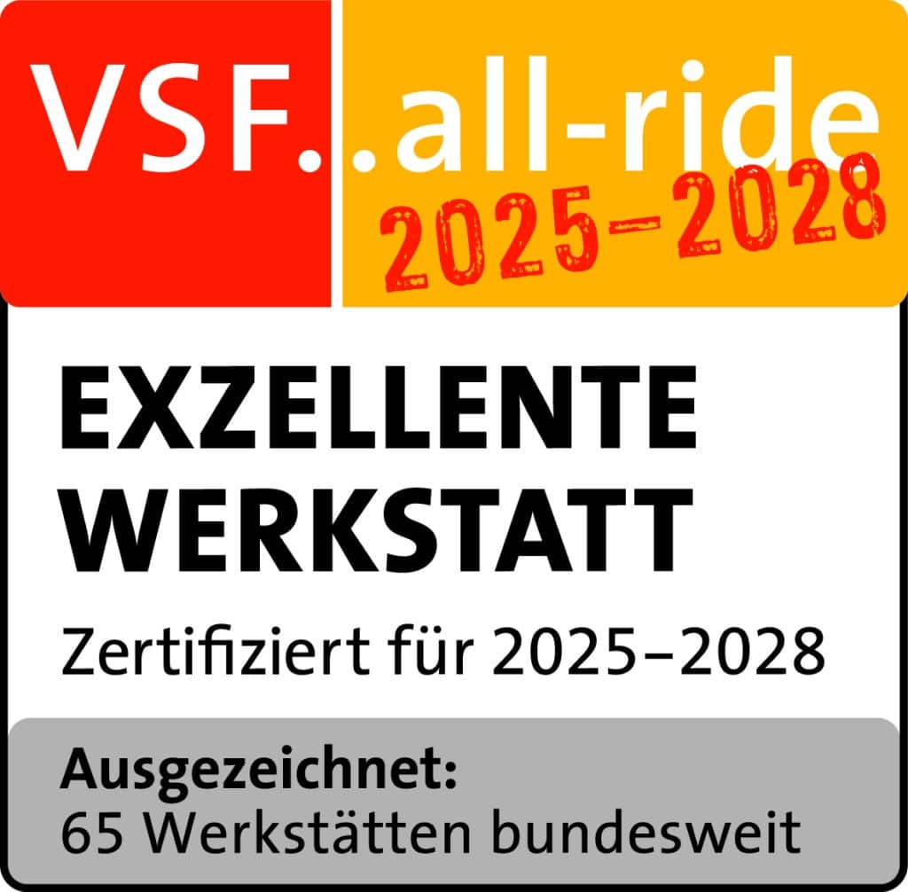 Rotes und gelbes Zertifikat mit schwarzer Schrift kreativ ausgezeichnet